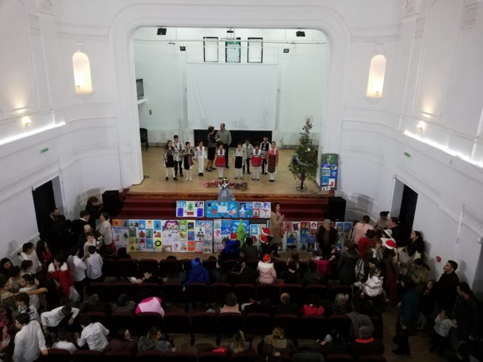 Galeria foto: Concert de colinde Sclipiri de Argint, Decembrie 2019