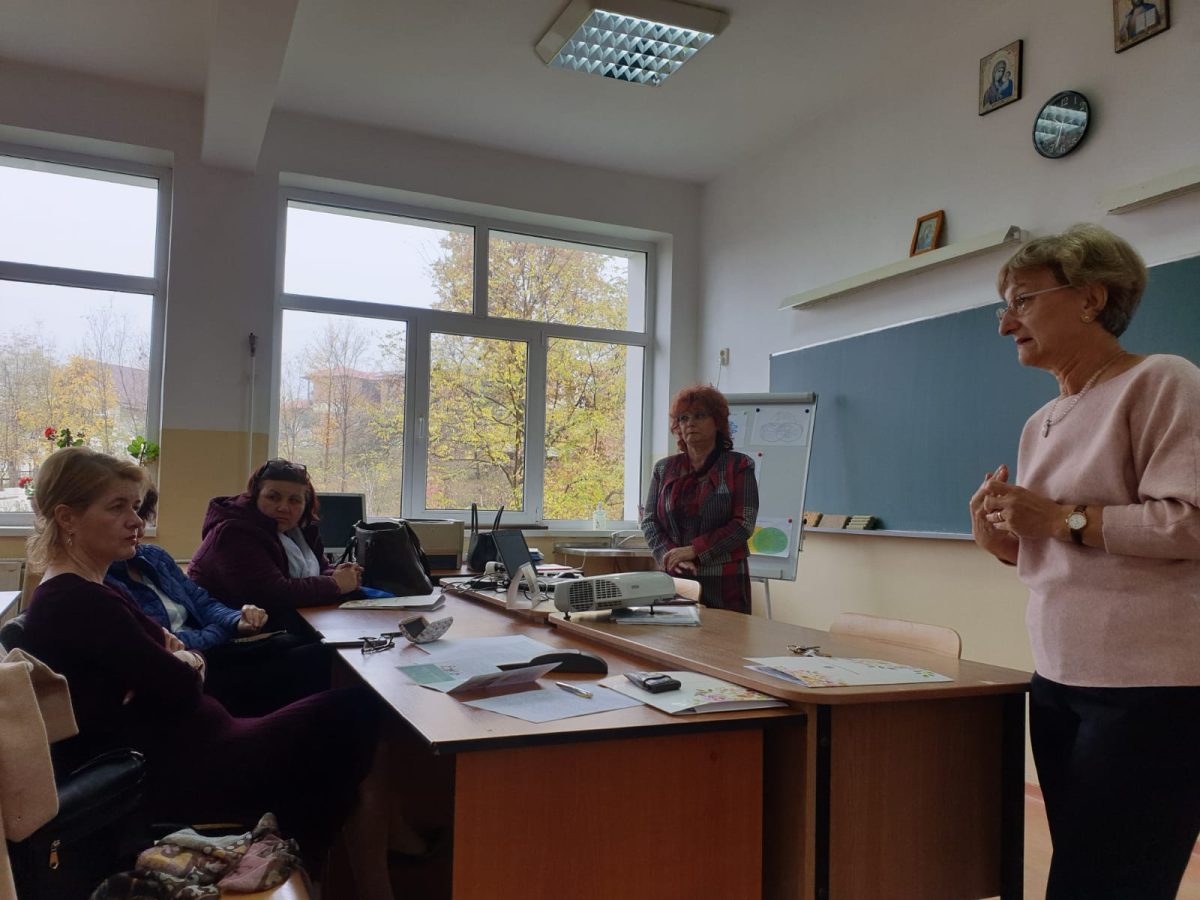 Simpozion și Concurs Național Se plimbă toamna prin grădini, 2019 – fotografia 29