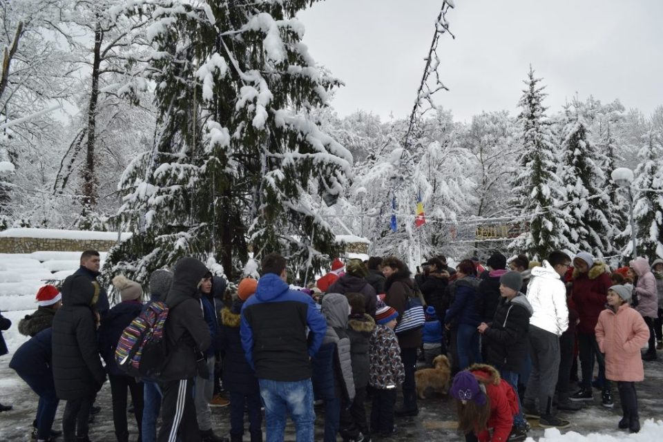 Galeria foto: Tineretea lui Mos Craciun – Decembrie 2018