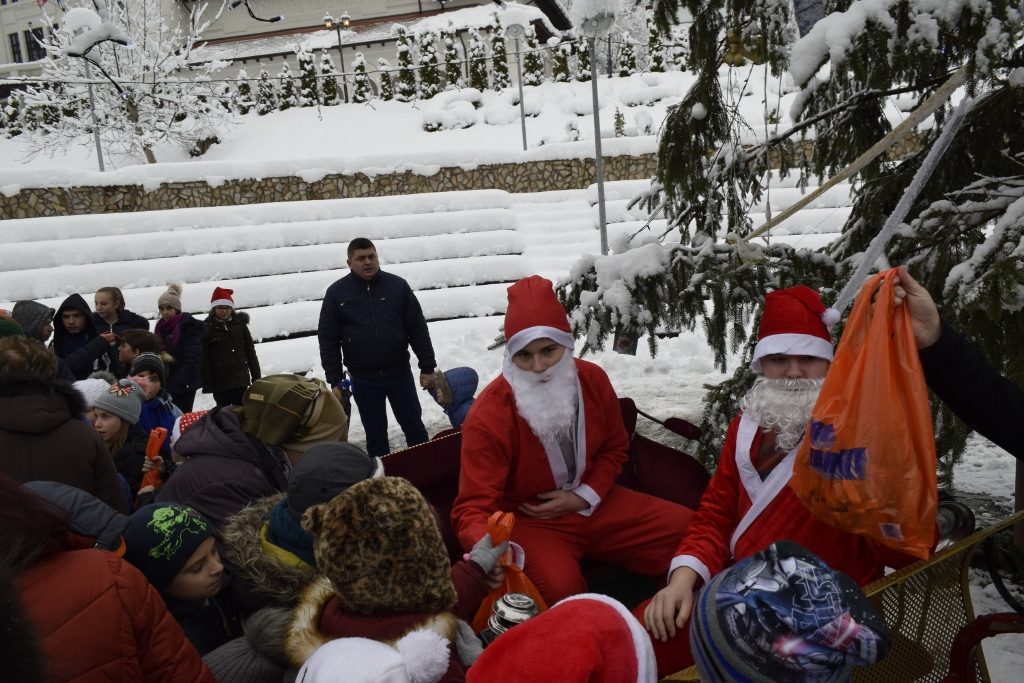 Tineretea lui Mos Craciun – Decembrie 2018 – fotografia 4