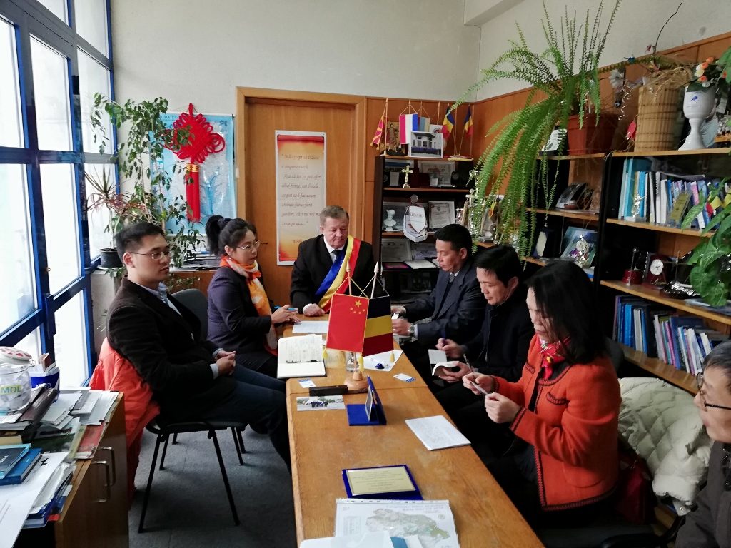 Vizita delegatiei oficiale a delegatiei din Ningbo, provincia Zhejiang, China – fotografia 3
