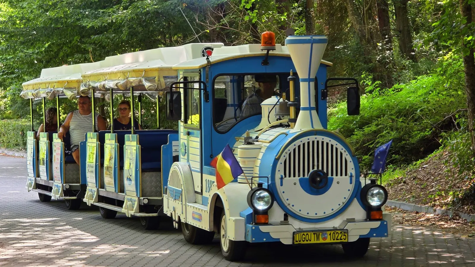 Trenulețul turistic